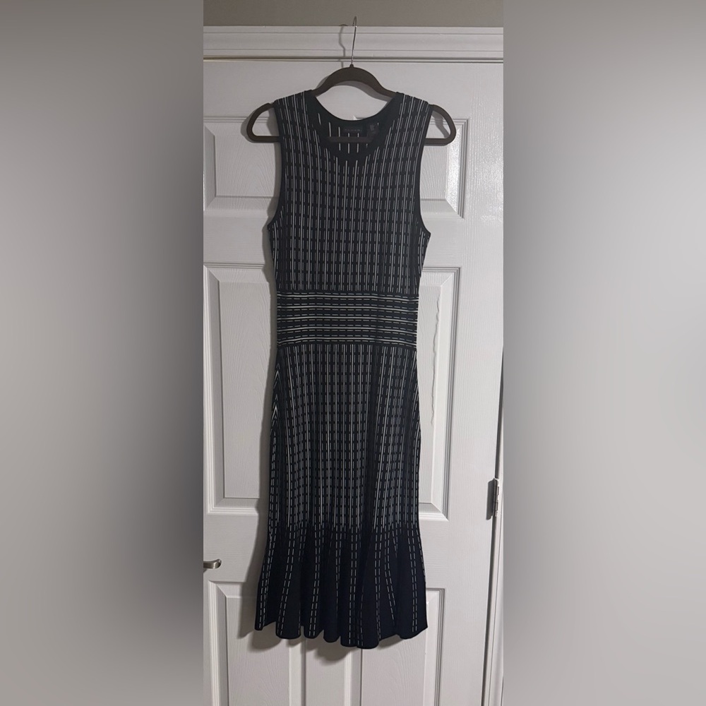 Tahari Black and Gray Patterned Midi Dress